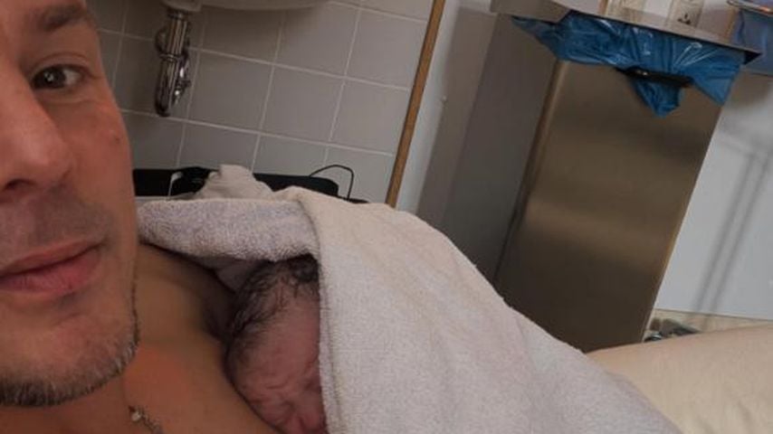 Name verraten: Alexander Knappes Tochter ist auf der Welt