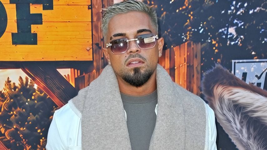 Alexander Molz bei der Premierenfeier von RTL2 "Der Promihof" auf dem Gertrudenhof in Hürth am 14.10.2026