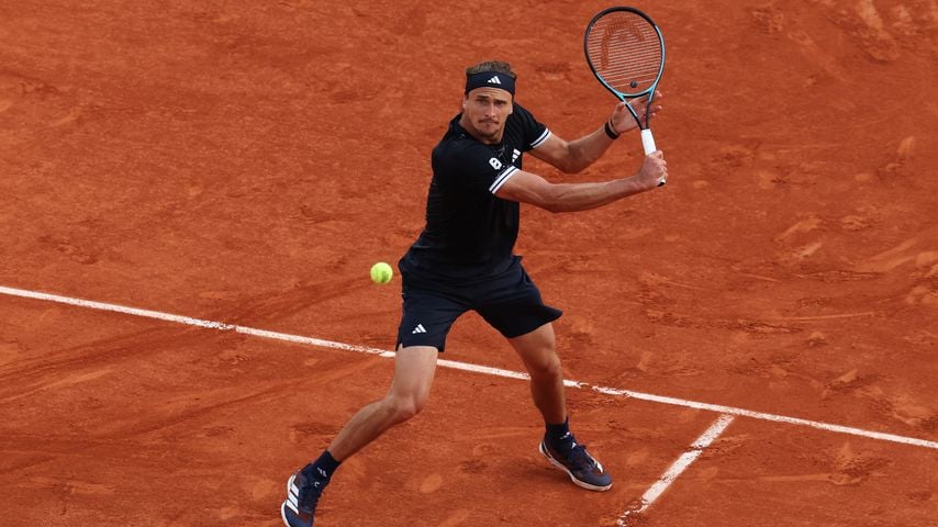 Alexander Zverev im Finale der French Open gegen Flavio Cobolli in Roland Garros, Paris