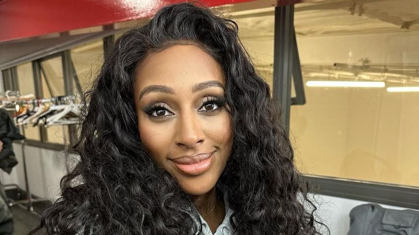 Alexandra Burke, Sängerin