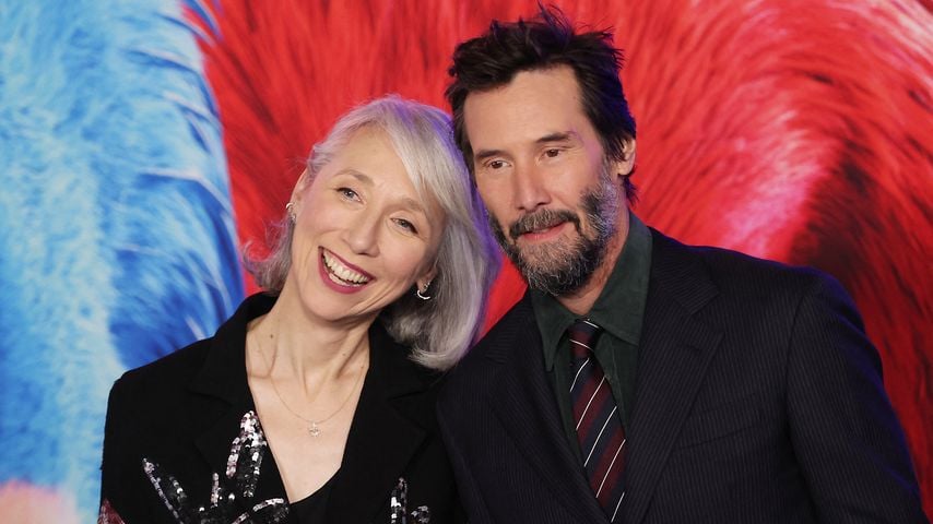 Keanu Reeves und seine Alexandra turteln verliebt in London