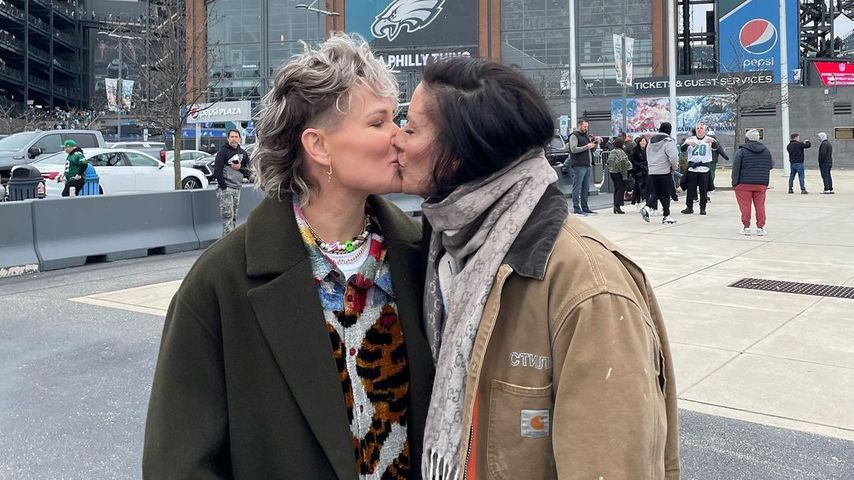 Alexandra Krieger und Ashlyn Harris, Fußballspielerinnen