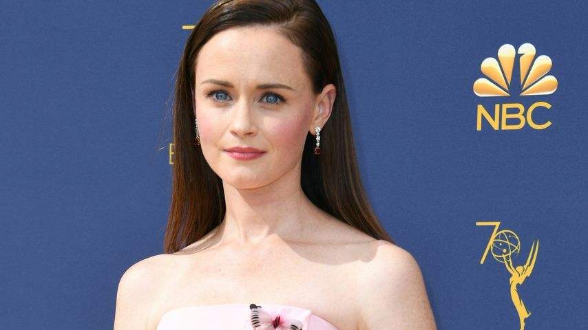 Neue Emmy-Regeln: Alexis Bledel zieht Nominierung zurück