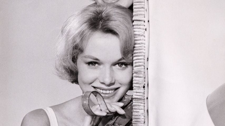 Alice und Ellen Kessler, Sängerinnen und Tänzerinnen, im Jahr 1959