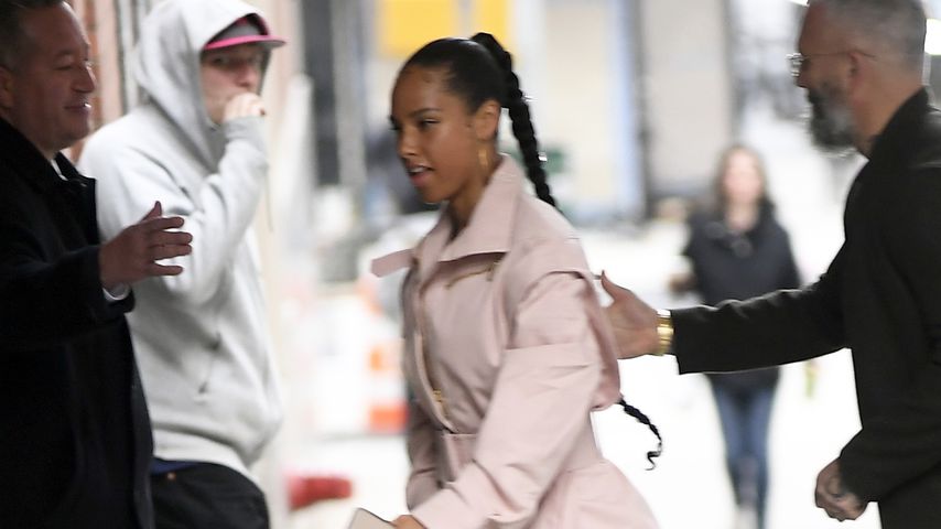 Schick in Rosa: Alicia Keys verzaubert mit tollem Overall!