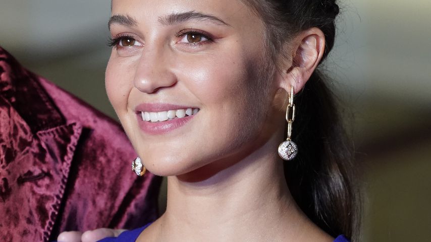 Alicia Vikander im Oktober 2019
