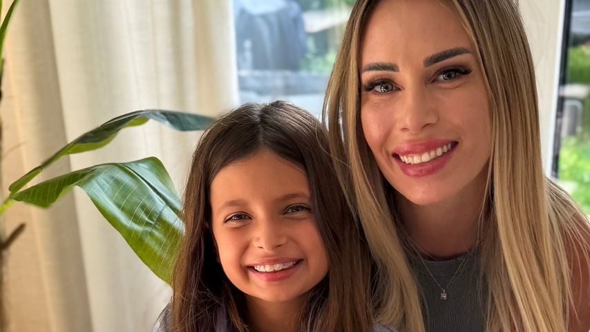Alina Schulte im Hoff mit ihrer Tochter Lilly, August 2025