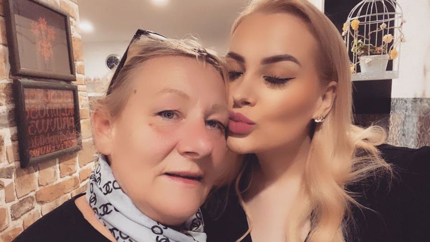 Aline Bachmann mit ihrer Mutter