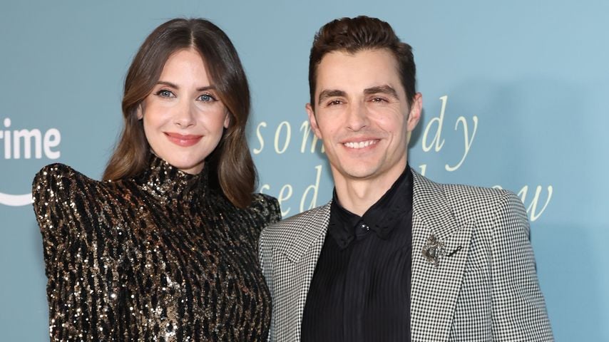 Hotel-Flitzer: Alison Brie zieht für Mann Dave Franco blank