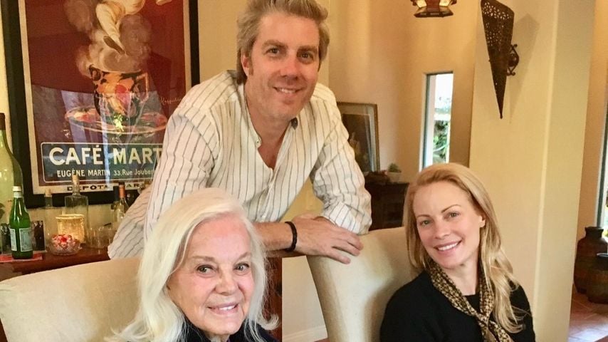 Alison und Kyle Eastwood mit ihrer Mutter Maggie Johnson