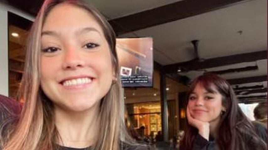 Aliyah Ortega mit ihrer Schwester Jenna Ortega