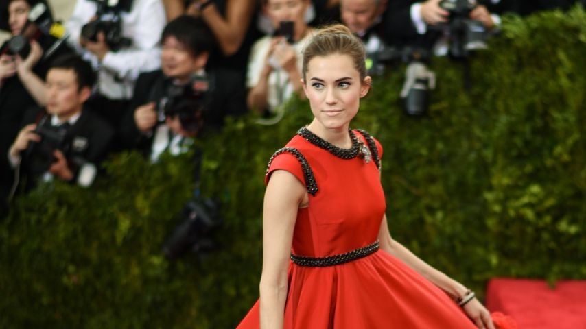 Sie hat's getan: Allison Williams ist eine verheiratete Frau