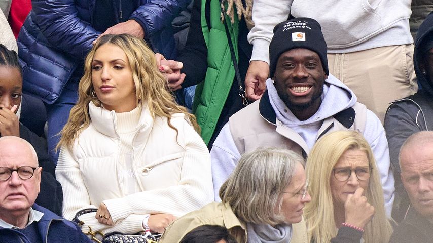 Alphonso Davies mit seiner neuen Freundin Sheyenne