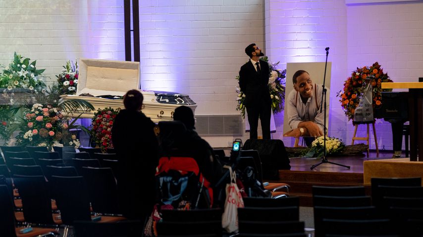 Bilder der Trauer: So wird Alphonso Williams beigesetzt