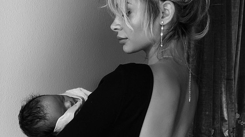 Alyssa Scott mit ihrem Baby