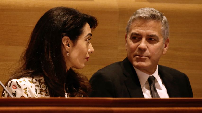Da ist der Babybauch! Neue Schwanger-Pics von Amal Clooney