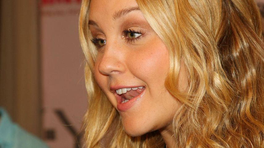 Amanda Bynes bei Perez Hiltons Geburtstagsparty in Beverly Hills im März 2008