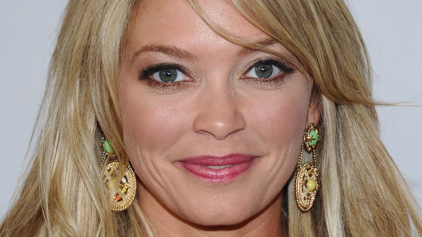 Amanda Detmer in Beverly Hills, 2011