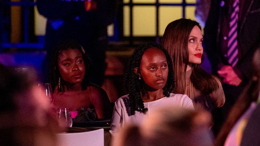Amanda Gorman, Zahara Jolie-Pitt und Angelina Jolie bei einem Event in Beverly Hills, September 2021