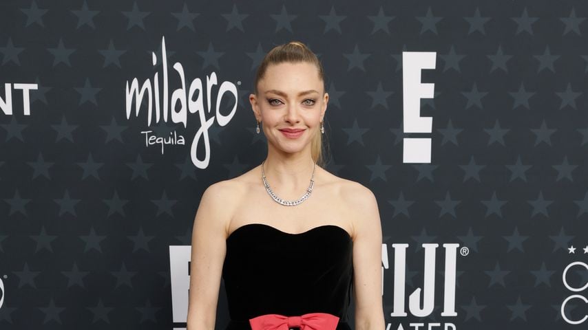Amanda Seyfried bei den 31st Annual Critics Choice Awards in Santa Monica