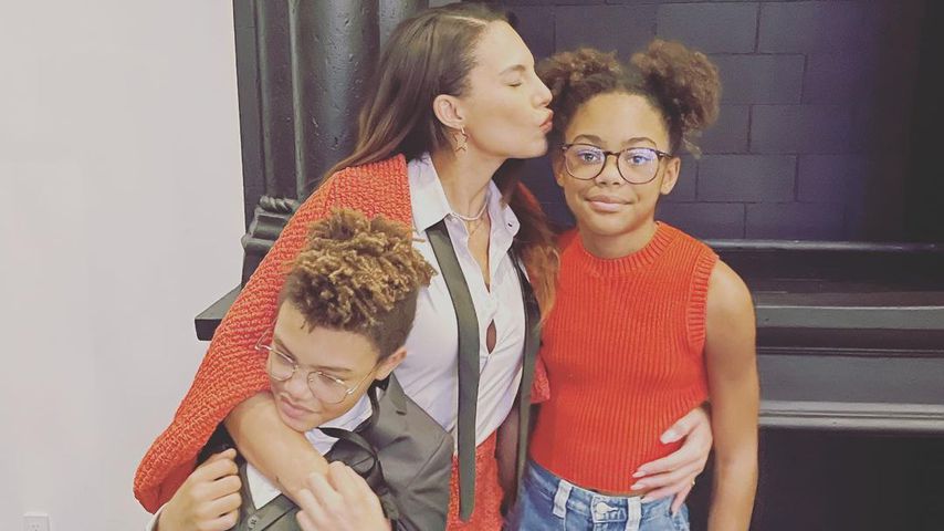 Amanza Smith mit ihren Kindern Braker und Noah
