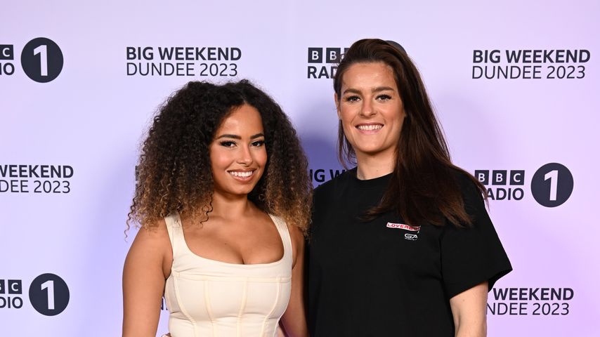 Realitystar Amber Gill und Sportlerin Jen Beattie