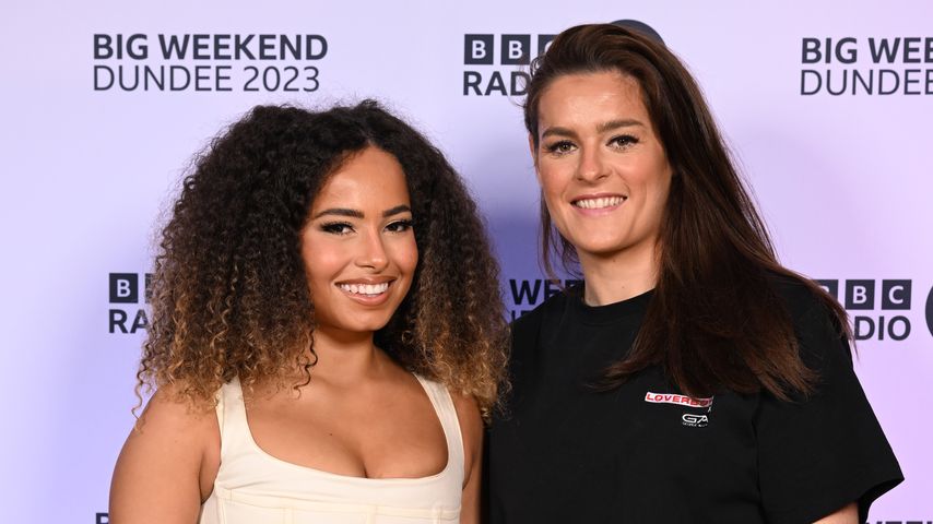 Amber Gill und Jen Beattie im März 2023 in London