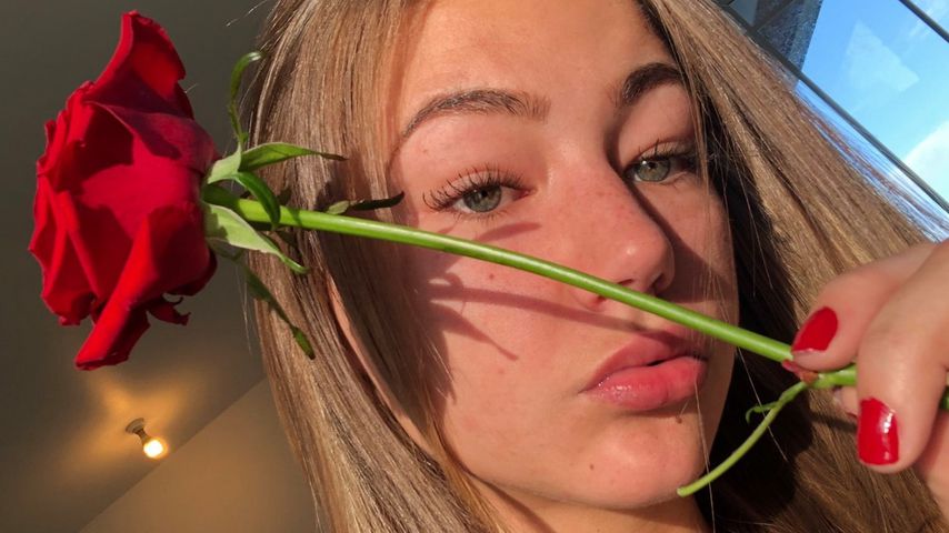 Amber-Lee Friis, Model