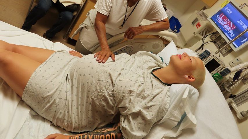 Kurz nach Geburt: Reality-Star Amber Rose teilt Wehen-Bilder