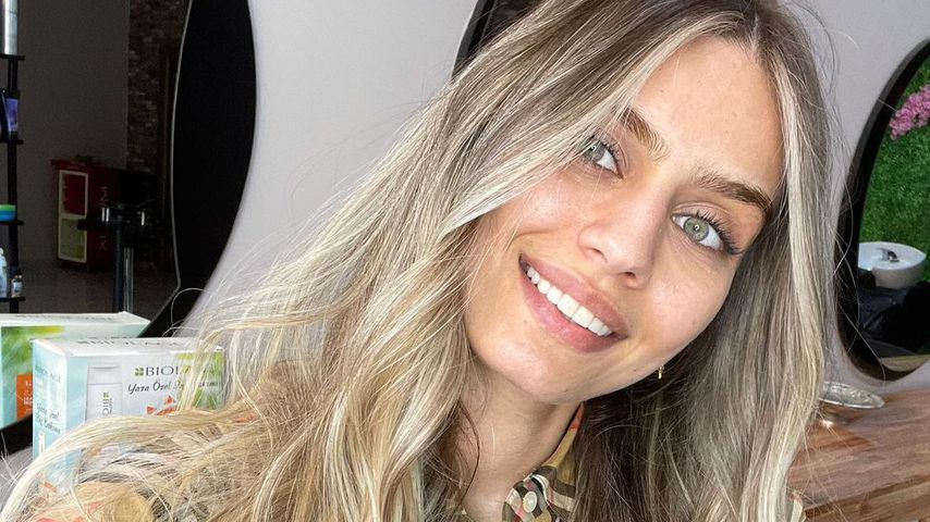 Neuer Look: Mesut Özils Frau Amine ist jetzt eine Blondine!