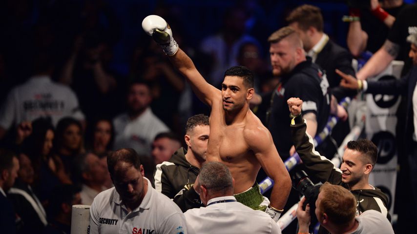 Amir Khan bejubelt einen Sieg