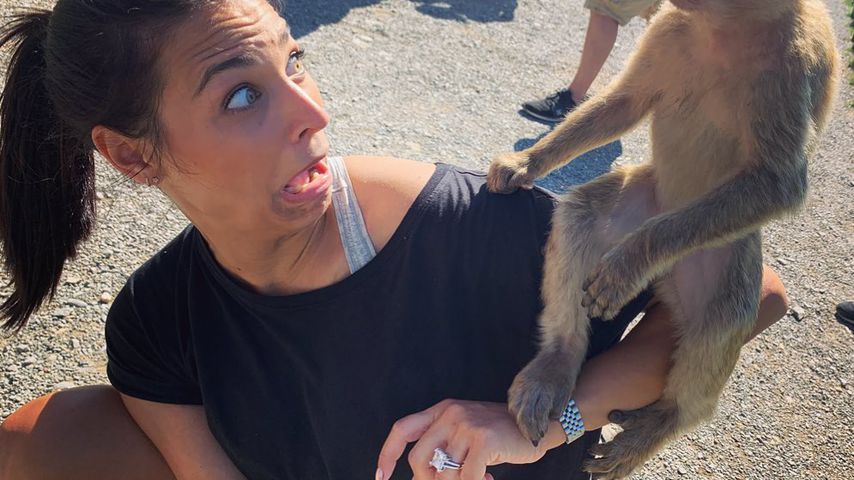Amira M. Aly im Affen- und Vogelpark Eckenhagen