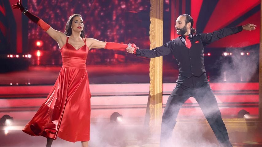 Amira Pocher und Massimo Sinató bei "Let's Dance"