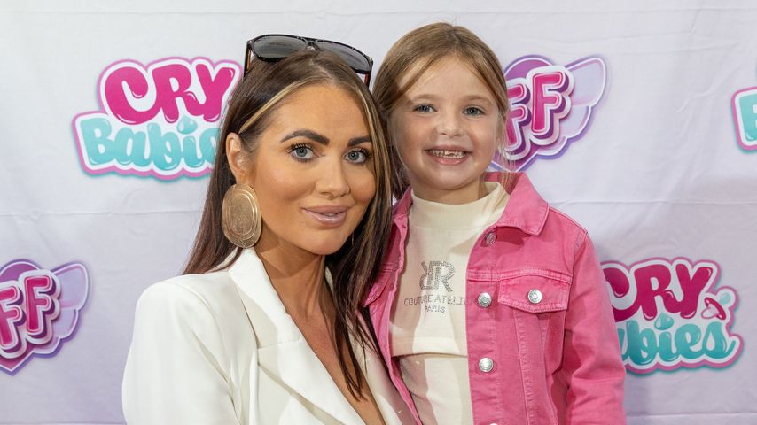 Amy Childs sorgt sich vor Operation um ihre Tochter Polly