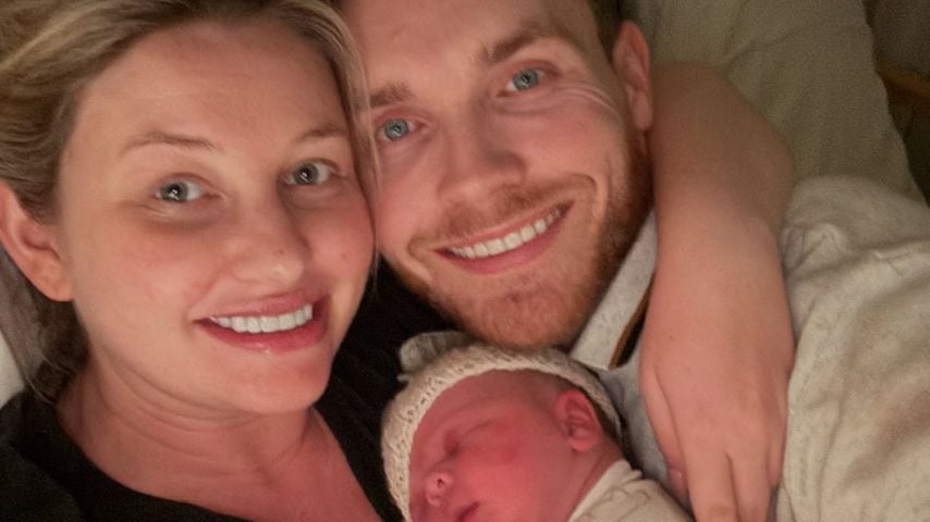 Ein kleiner Junge: Amy Hart bringt ihr zweites Baby zur Welt