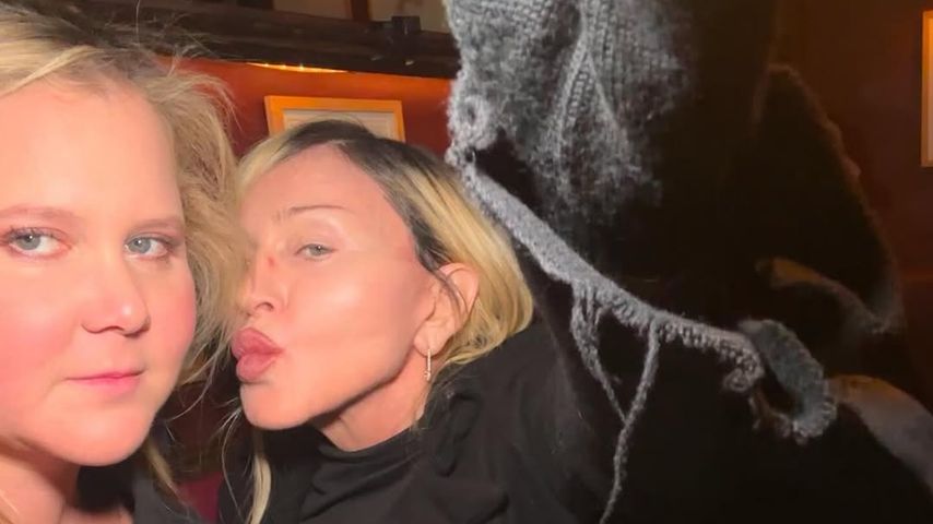 Amy Schumer und Madonna, Januar 2025