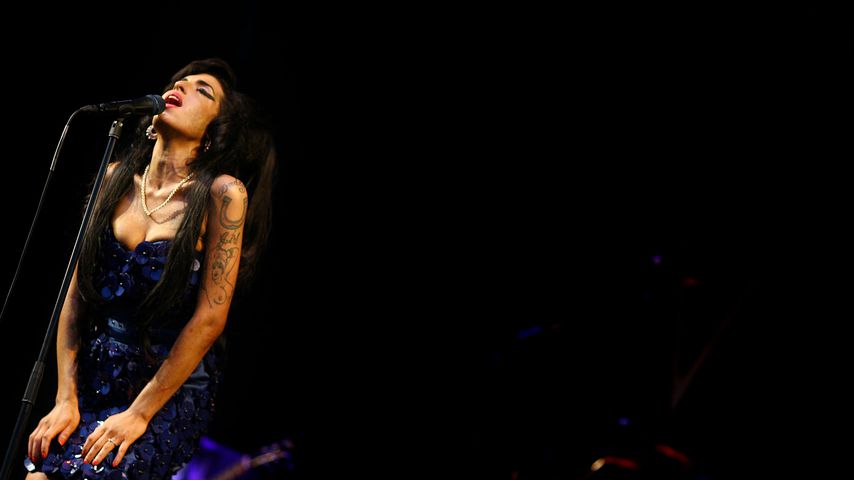 Amy Winehouse auf dem Glastonbury Festival, 2008