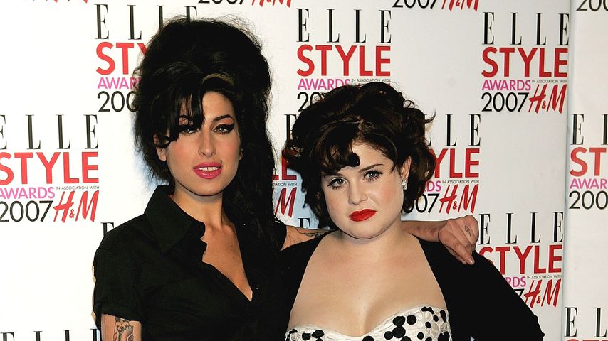 Amy Winehouse und Kelly Osbourne im Februar 2007