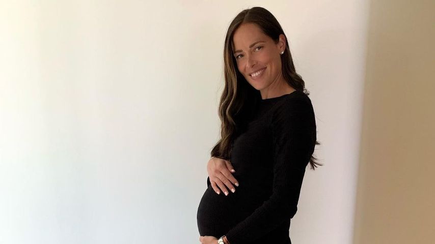 "In Arbeit": Ana Ivanović präsentiert ihre runde Babykugel!