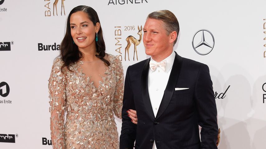 Ana & Bastian Schweinsteiger: So kommt ihr Ehe-Debüt an