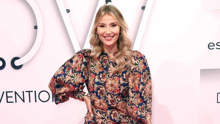 Ana Johnson bei der Glow in Berlin 2019