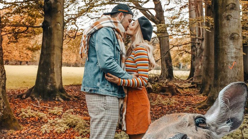 Wie cool: Reh crasht Knutsch-Foto von Bloggerin Ana Johnson