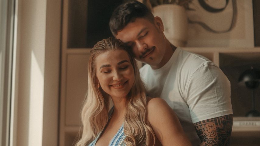 Ana und Tim Johnson in Anas ersten Schwangerschaft, 2023