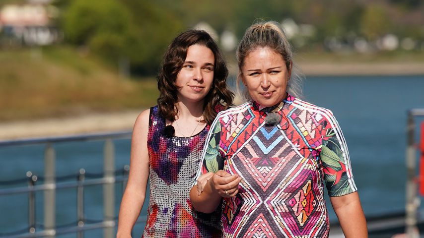 Anastasia Cibulnik mit ihrer Mutter Natalja bei DSDS