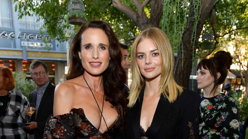 Andie MacDowell und Samara Weaving bei der Filmpremiere von "Ready Or Not"