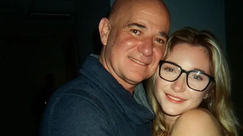 Andre Agassis Tochter sieht auf Geburtstagsfoto aus wie Mama