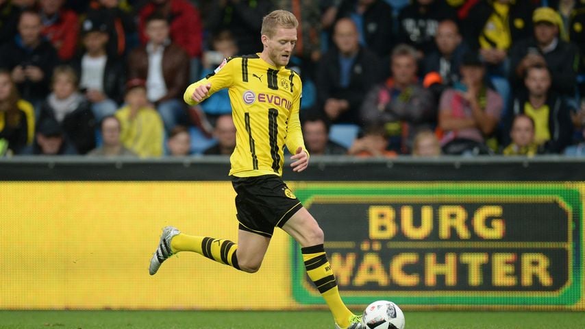 Ein kleiner Junge! Kicker André Schürrle ist Onkel geworden