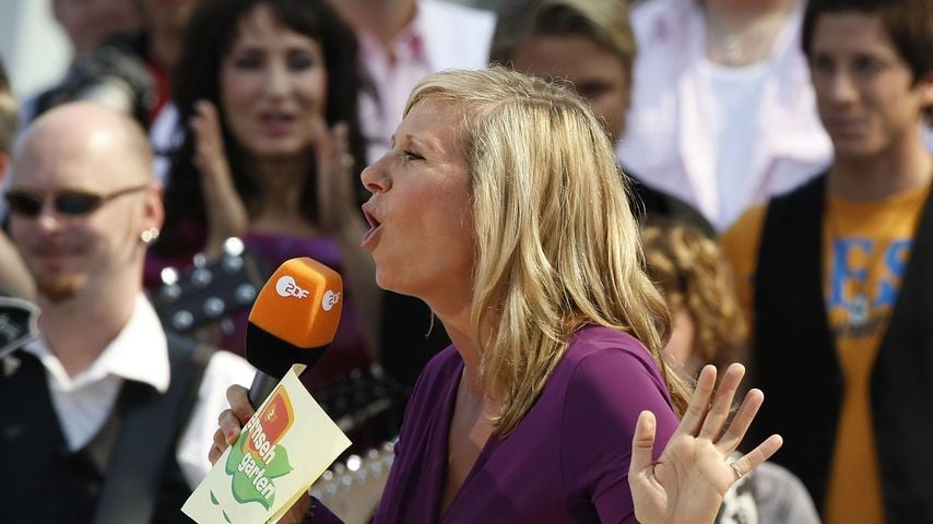 Moderatorin Andrea Kiewel im ZDF-Fernsehgarten