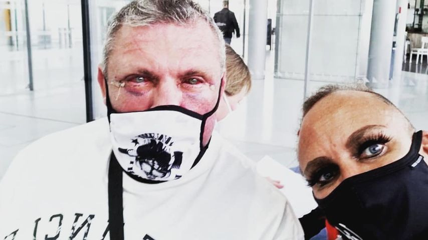 Andreas und Caro Robens am Flughafen