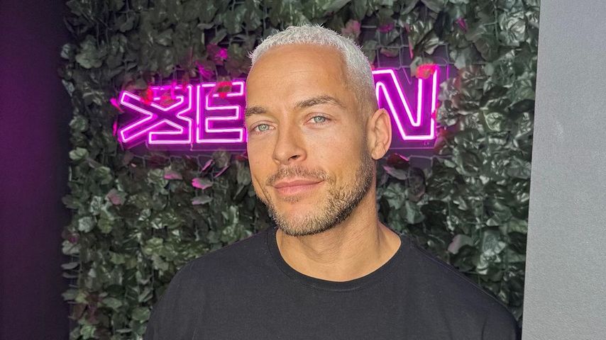 "Begeistert": Andrej Mangold hat jetzt platinblonde Haare!